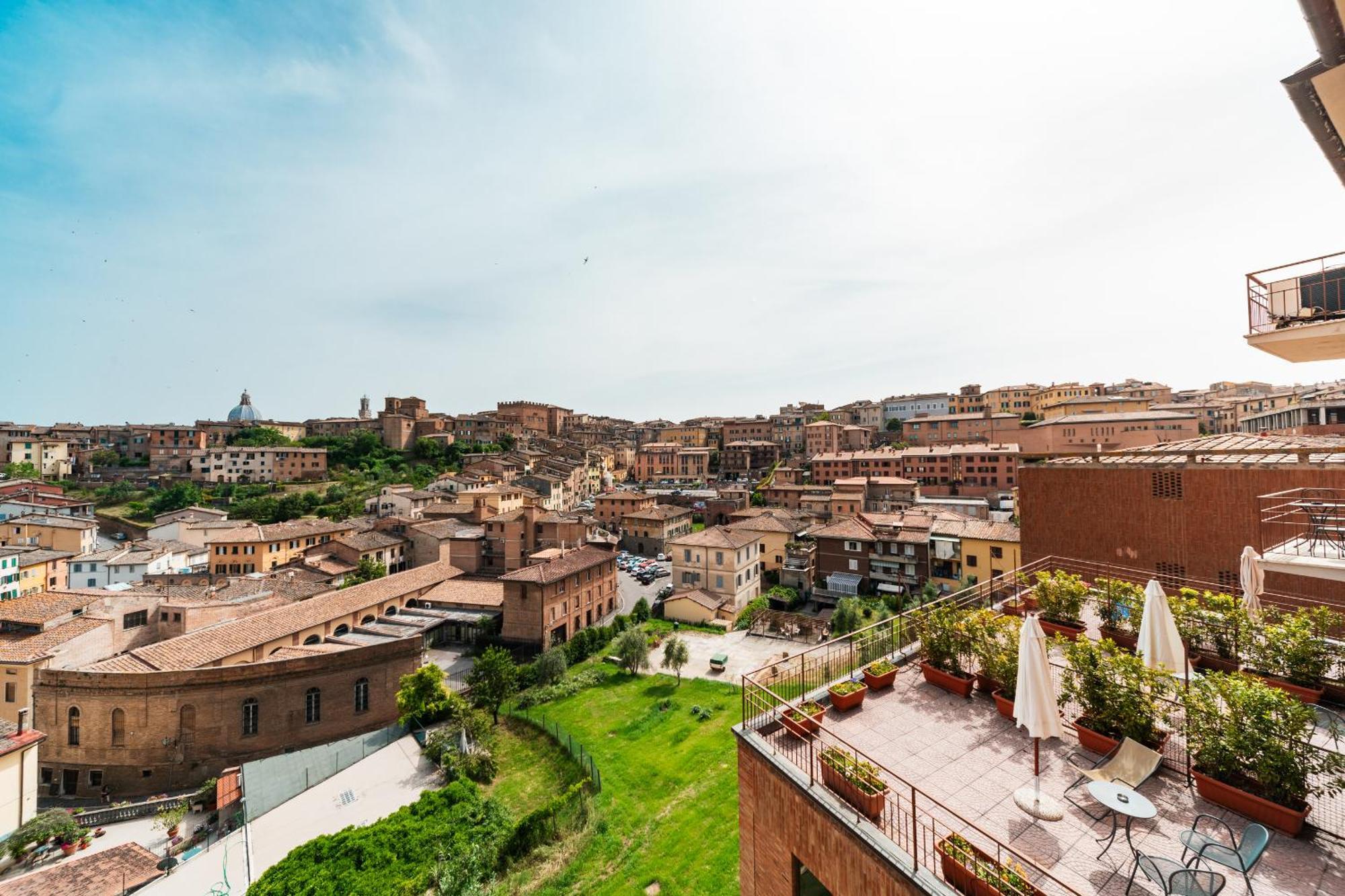 Hotel Minerva Siena Esterno foto